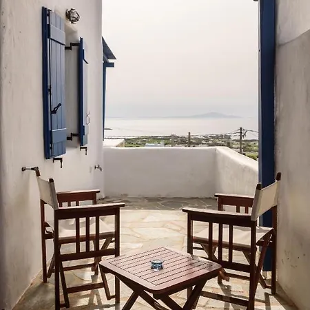 Balloo - A House Gazing Out On The Aegean Blue Aspro Chorio