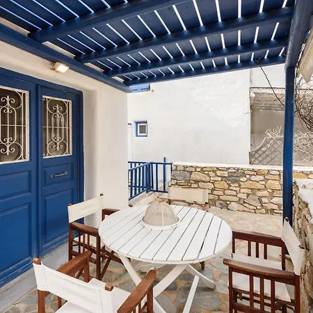 Balloo - A House Gazing Out On The Aegean Blue Semesterbostad Aspro Chorio